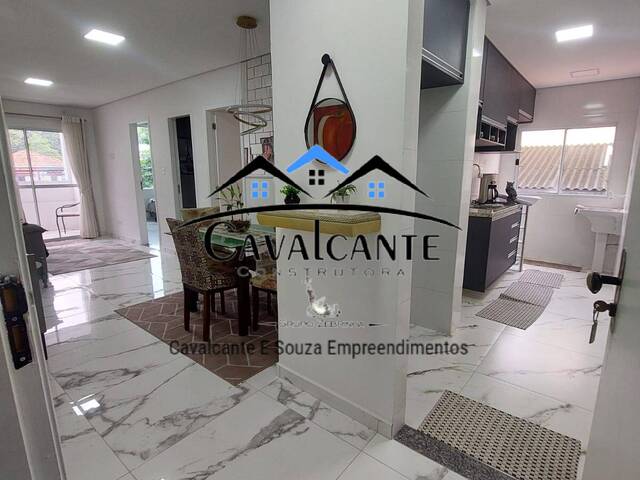 #46 - Apartamento para Venda em São Vicente - SP